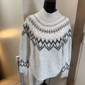 Max Studio Mock Neck Fair Isle Sweater Grey Black White Winter Holiday Knit Soft